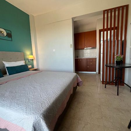 奥马斯帕纳吉亚斯Sofia & Lakis House公寓 外观 照片