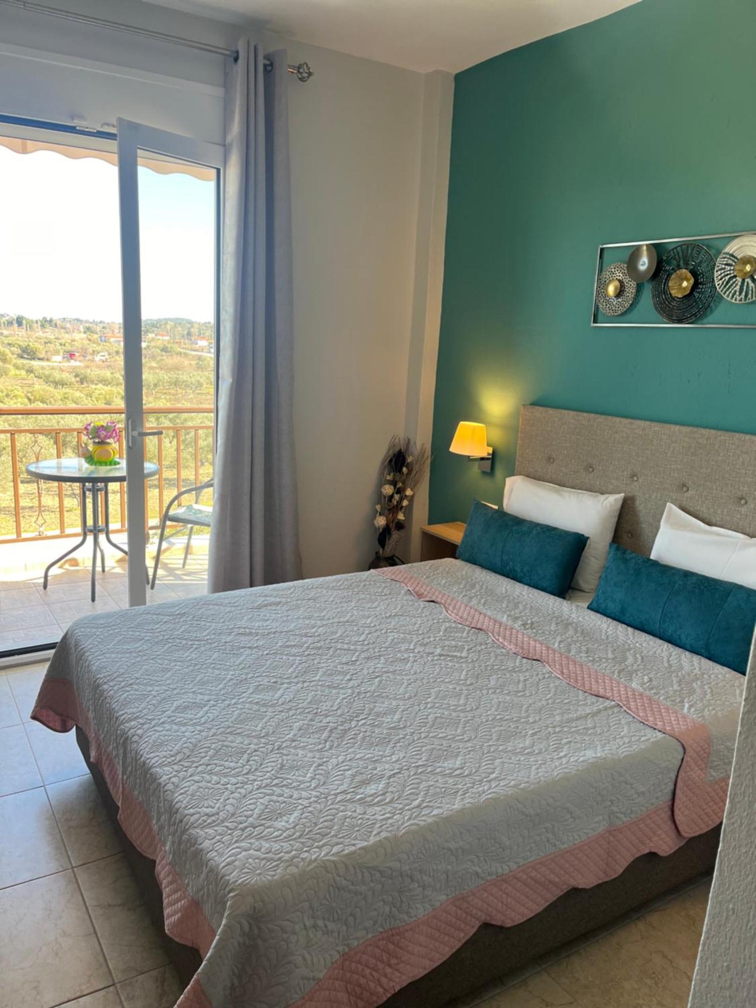 奥马斯帕纳吉亚斯Sofia & Lakis House公寓 外观 照片